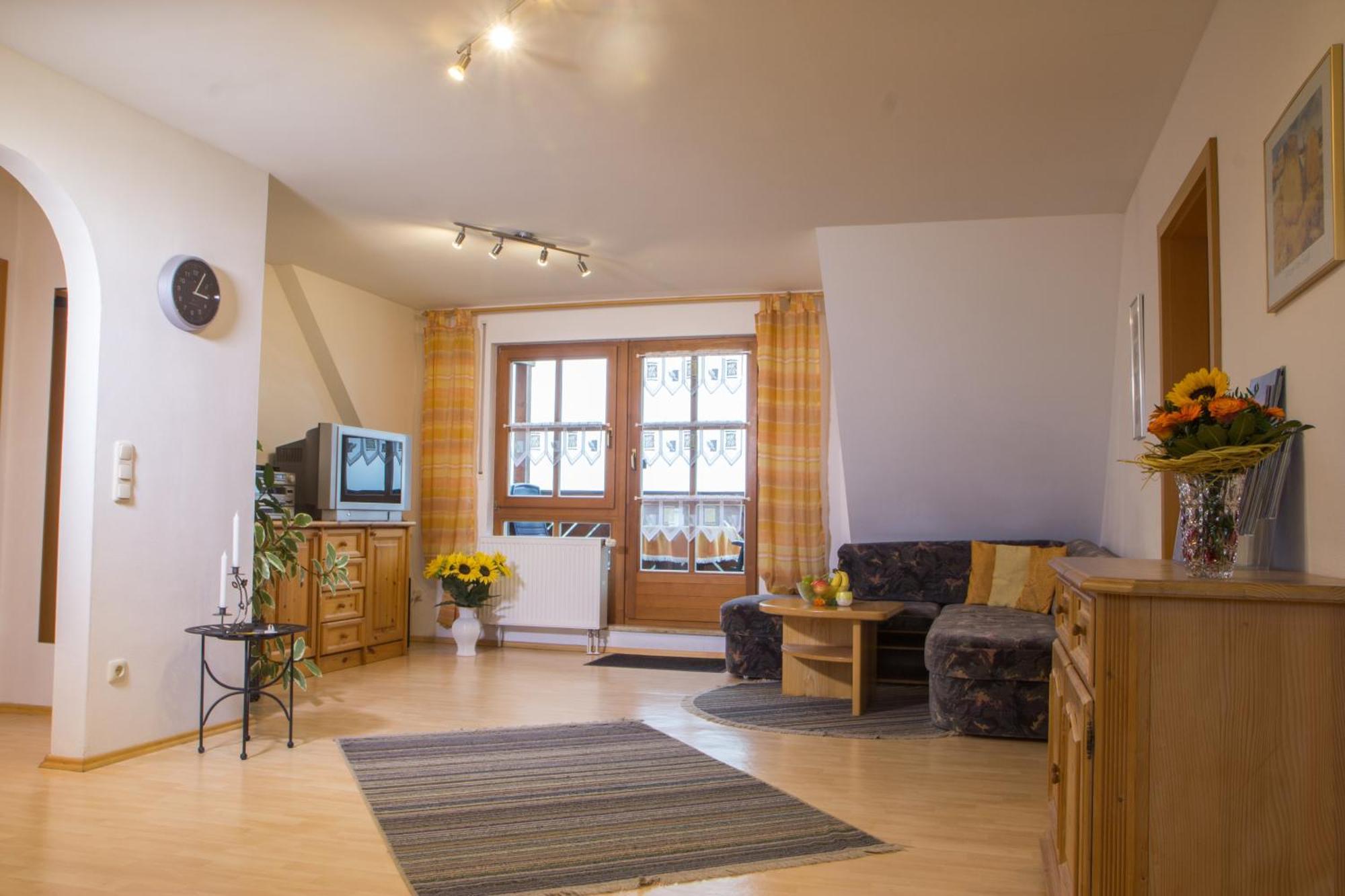 Ferienwohnung Am Sonnenhang Neualbenreuth Buitenkant foto